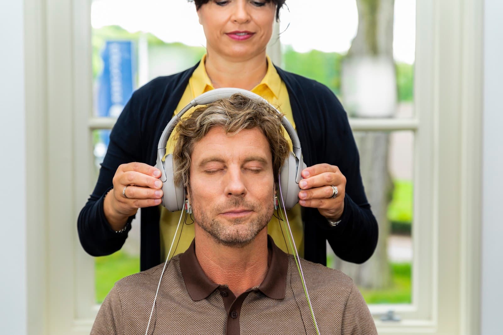 session-eeg-headset